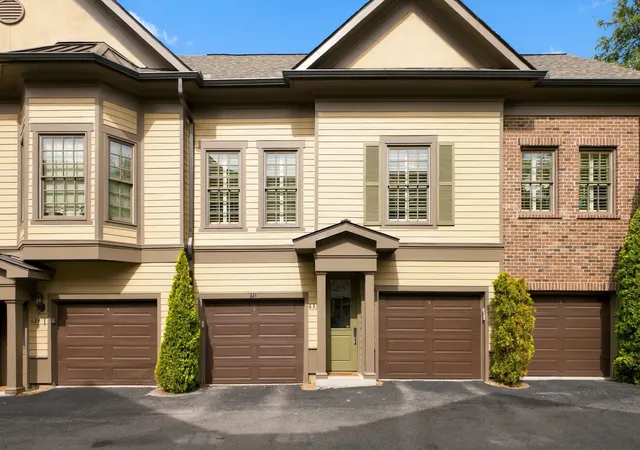 Condo for sale at 633 Grant Park Ct, Franklin, TN 37067 | MLS# 3619639