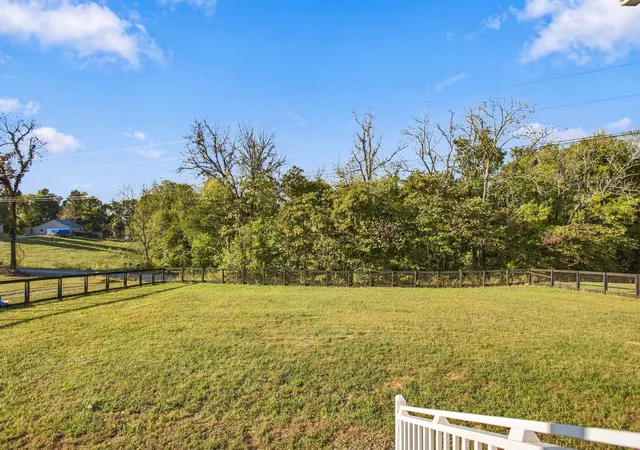 Photo 3 of Single family home for sale at 295 Union Holw Rd, Petersburg, TN 37144 | MLS# 3619116 | Listing updated on 2026-10-17