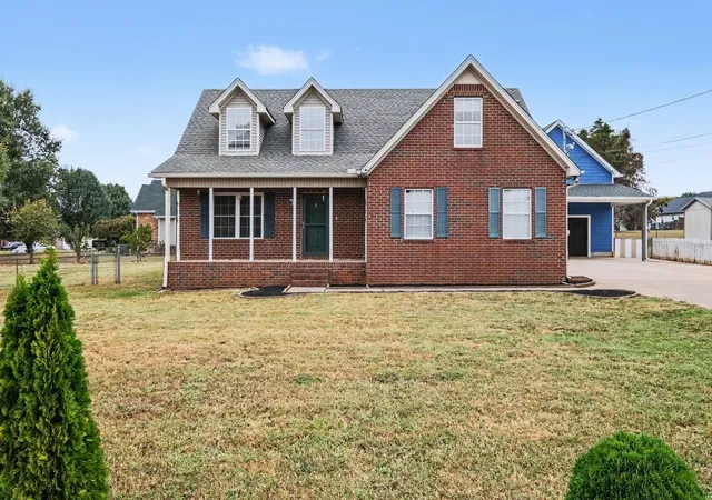 Single family home for sale at 3112 Lancelot Dr, Murfreesboro, TN 37127 | MLS# 3619128