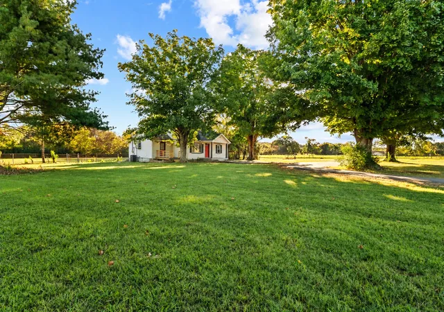 Photo 4 of Single family home for sale at 2296 Bluebird Rd, Lebanon, TN 37087 | MLS# 3618873 | Listing updated on 2026-10-10
