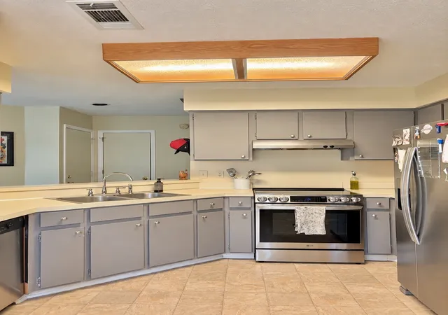 Photo 1 of Townhouse for sale at 512 Forest Pointe Pl, Antioch, TN 37013 | MLS# 3619153 | Listing updated on 2026-10-11