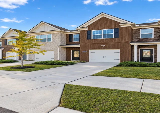 Photo 3 of Townhouse for sale at 462 Augustine Dr, Lebanon, TN 37087 | MLS# 3618925 | Listing updated on 2026-10-10