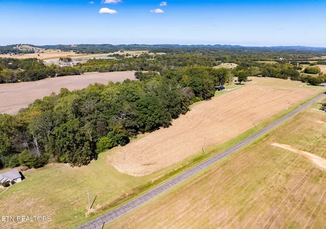 Photo 3 of House for sale at 0 County Rd 609, Athens, TN 37303 | MLS# 3618914 | Listing updated on 2026-10-10