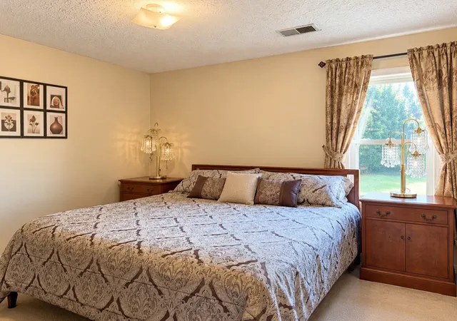 Photo 4 of Single family home for sale at 116 Stoney Ct, Bowling Green, KY 42101 | MLS# 3619193 | Listing updated on 2026-10-11