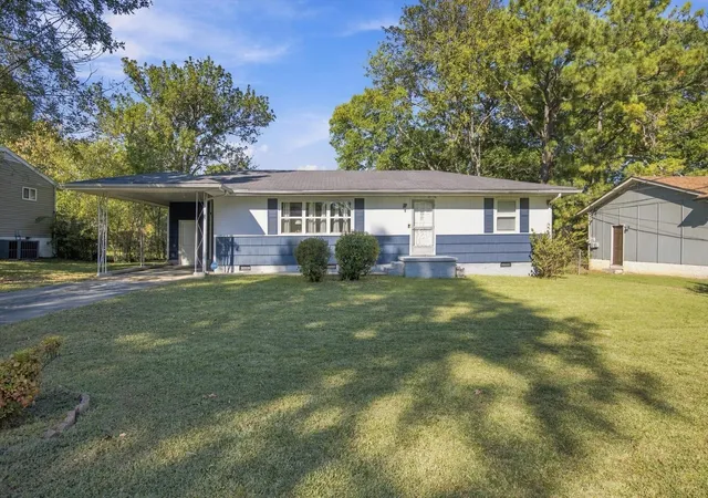 Photo 1 of Single family home for sale at 4707 Tomahawk Trl, Chattanooga, TN 37411 | MLS# 3618965 | Listing updated on 2026-10-21