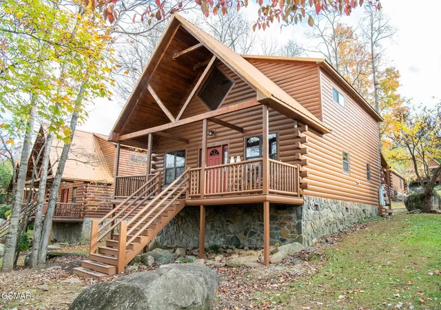 Single family home for sale at 167 White Oak Resort Way, Gatlinburg, TN 37738 | MLS# 3618975