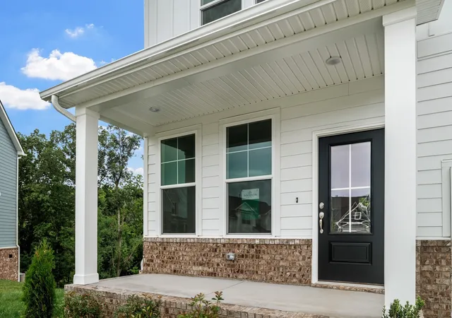 Photo 4 of Single family home for sale at 8306 Netterfield Dr, White House, TN 37188 | MLS# 3618978 | Listing updated on 2026-10-10