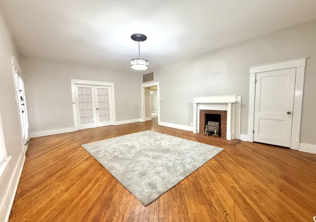 Photo 3 of Single family home for sale at 2919 Old Clarksville Pike, Hopkinsville, KY 42240 | MLS# 3619057 | Listing updated on 2026-10-10