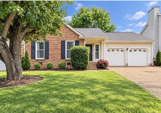 Single family home for sale at 5116 Village Way, Nashville, TN 37211 | MLS# 3619086