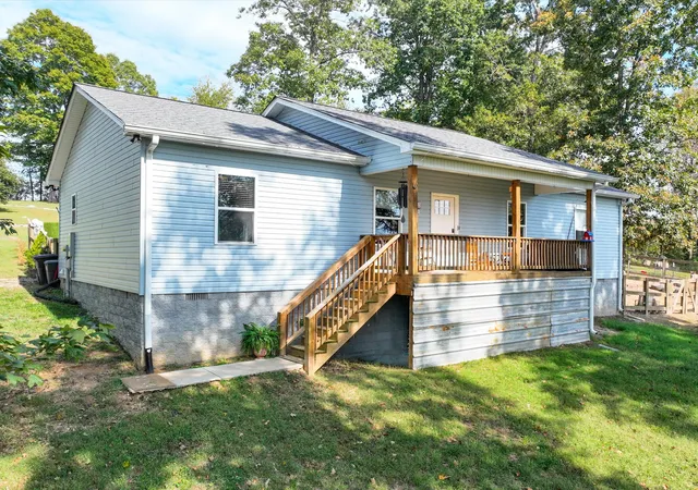 Photo 1 of Single family home for sale at 117 Cordle Ct, Charlotte, TN 37036 | MLS# 3622297 | Listing updated on 2026-10-21
