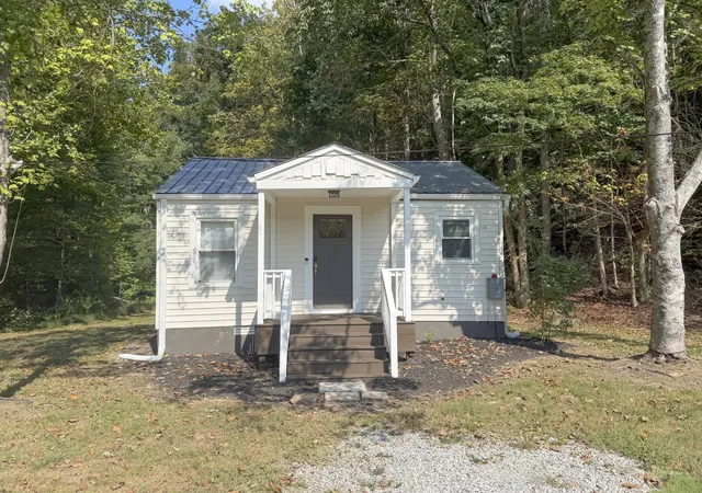 Single family home for sale at 150 Slaters Crk Ln, Goodlettsville, TN 37072 | MLS# 3619131