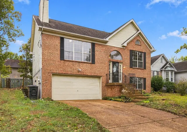 Photo 3 of Single family home for sale at 1109 Burlingame Ct, Antioch, TN 37013 | MLS# 3619649 | Listing updated on 2026-10-23