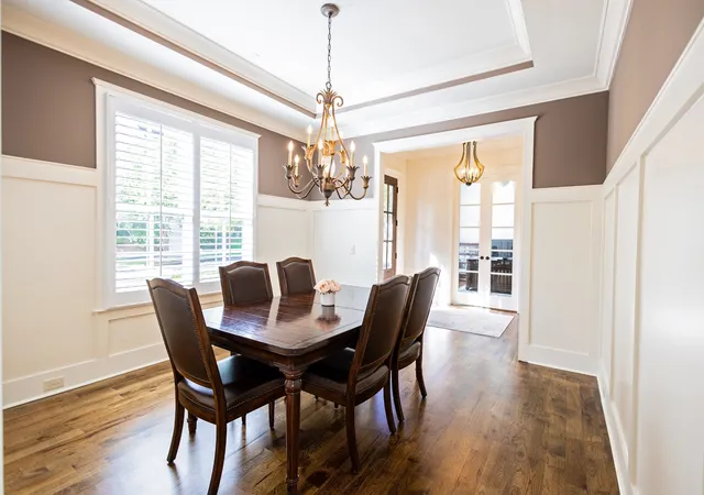 Photo 4 of Single family home for sale at 425 Glen W Dr, Nashville, TN 37215 | MLS# 3620242 | Listing updated on 2026-10-27