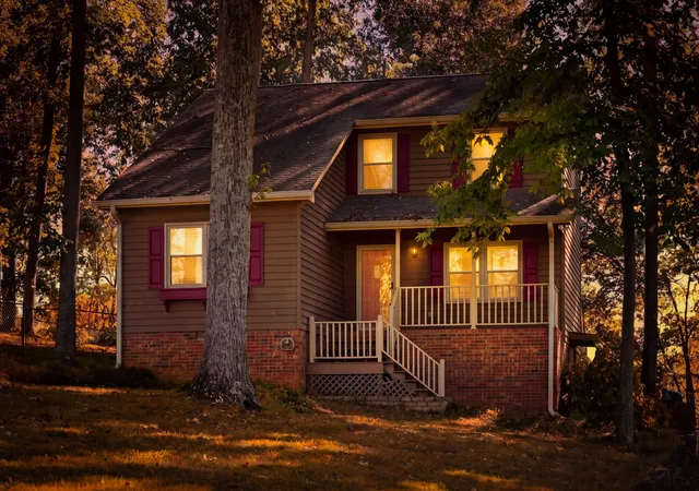 Photo 4 of Single family home for sale at 822 Hillside Dr, Springfield, TN 37172 | MLS# 3619235 | Listing updated on 2026-10-12