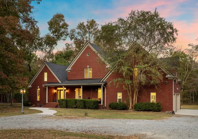 Photo 1 of Single family home for sale at 3061 Palomino Pl, Hermitage, TN 37076 | MLS# 3619334 | Listing updated on 2026-10-24