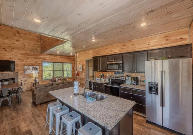 Photo 4 of Single family home for sale at 236 Lily Jo Way, Sevierville, TN 37876 | MLS# 3619222 | Listing updated on 2026-10-13