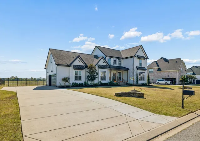 Photo 3 of Single family home for sale at 419 Old Orchard Dr, Lascassas, TN 37085 | MLS# 3619346 | Listing updated on 2026-10-16