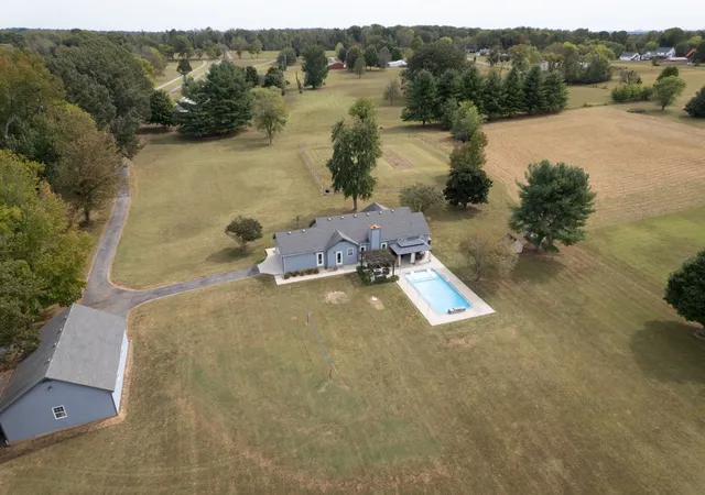 Photo 1 of Single family home for sale at 8132 Cairo Bnd Rd, Lebanon, TN 37087 | MLS# 3619239 | Listing updated on 2026-10-12