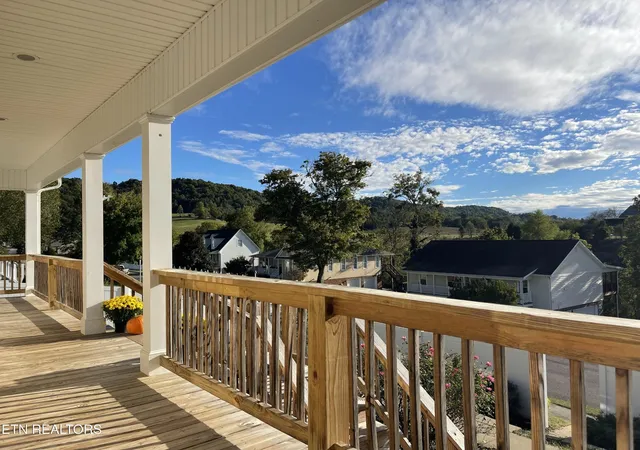 Photo 3 of Single family home for sale at 117 Larkspur Dr, Andersonville, TN 37705 | MLS# 3619231 | Listing updated on 2026-10-12
