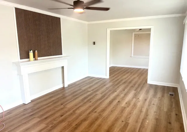 Photo 2 of Single family home for sale at 1060 Forrest Dr, Clarksville, TN 37040 | MLS# 3620011 | Listing updated on 2026-10-15