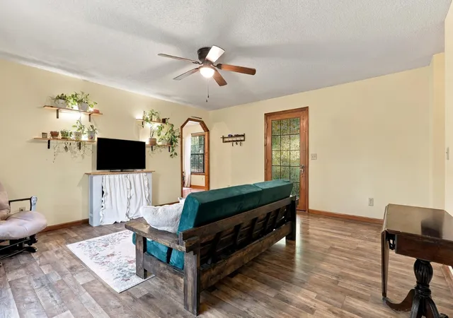 Photo 4 of Single family home for sale at 714 Nickajack Cir, Jasper, TN 37347 | MLS# 3619286 | Listing updated on 2026-10-12