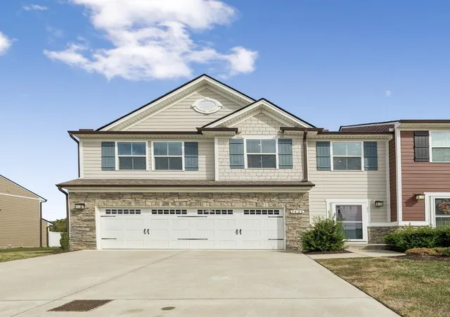 Photo 1 of Townhouse for sale at 1426 Carderock Springs Dr, Gallatin, TN 37066 | MLS# 3619695 | Listing updated on 2026-10-15
