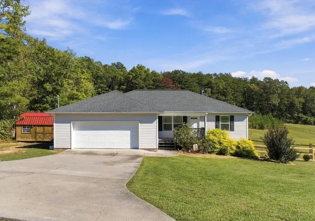 Single family home for sale at 3562 Colston Ln, Tunnel Hill, GA 30755 | MLS# 3619300