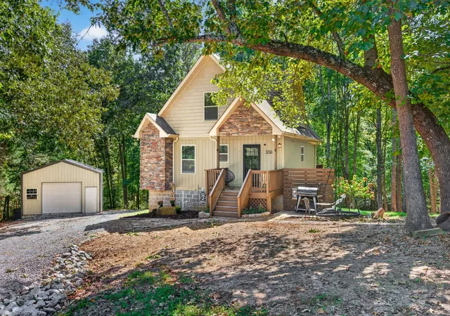 Single family home for sale at 3750 Highway 149, Palmyra, TN 37142 | MLS# 3619684