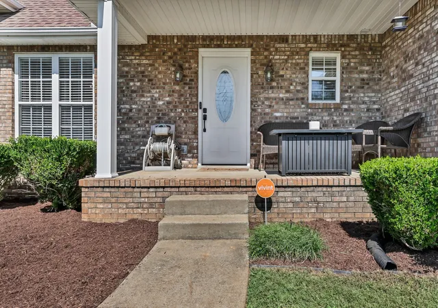 Photo 2 of Single family home for sale at 1371 Mountain Way, Clarksville, TN 37043 | MLS# 3621430 | Listing updated on 2026-10-26
