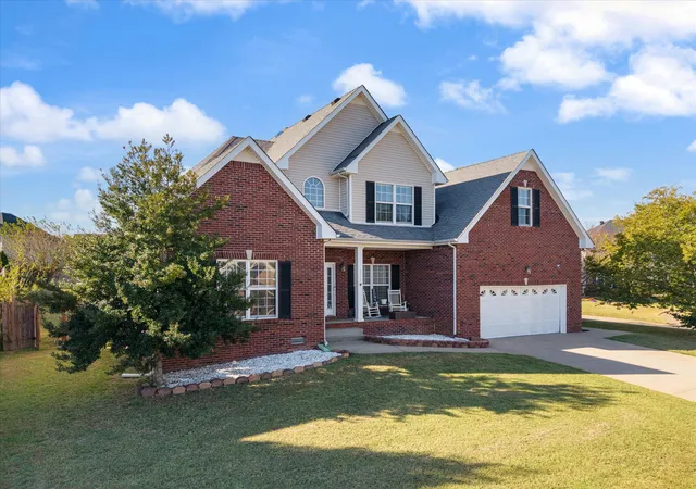 Photo 2 of Single family home for sale at 3712 Meadow Knoll Ct, Clarksville, TN 37040 | MLS# 3619390 | Listing updated on 2026-10-18