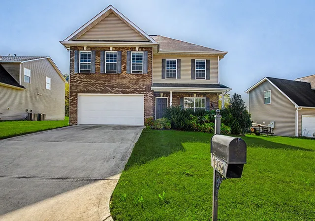 Single family home for sale at 5932 Apple Valley Dr, Knoxville, TN 37924 | MLS# 3624012