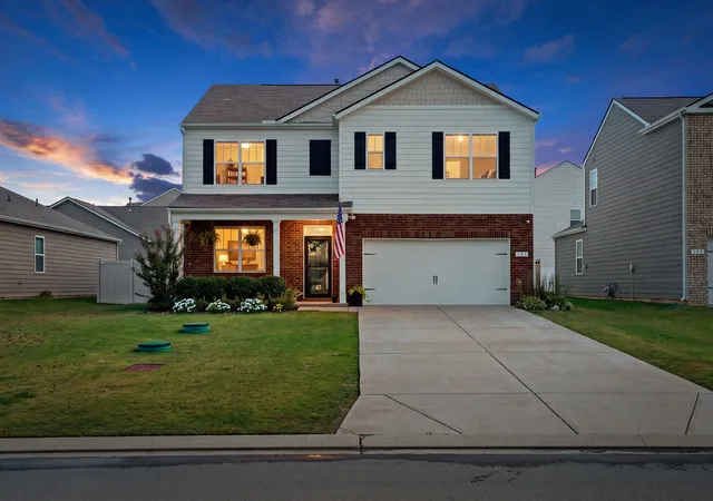 Photo 1 of Single family home for sale at 105 William Dylan Dr, Murfreesboro, TN 37129 | MLS# 3621775 | Listing updated on 2026-10-25