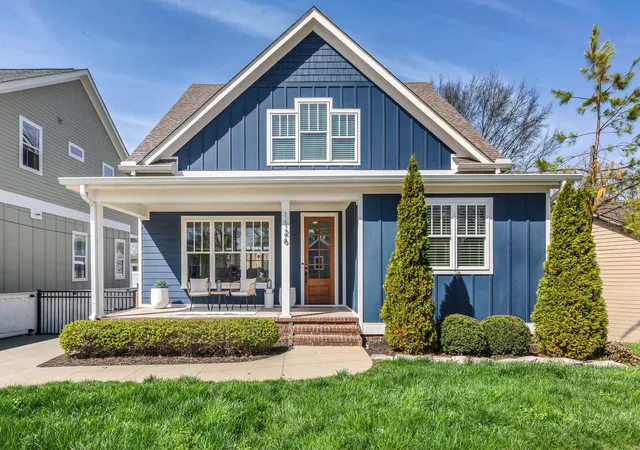Photo 1 of Single family home for sale at 1126 Park St, Franklin, TN 37064 | MLS# 3619831 | Listing updated on 2026-10-30