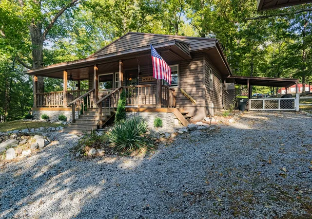 Photo 1 of Single family home for sale at 118 Ferrell Cir, Cadiz, KY 42211 | MLS# 3619547 | Listing updated on 2026-10-12