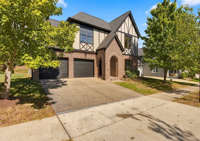 Photo 1 of Single family home for sale at 331 Finnhorse Ln, Franklin, TN 37064 | MLS# 3621380 | Listing updated on 2026-10-16