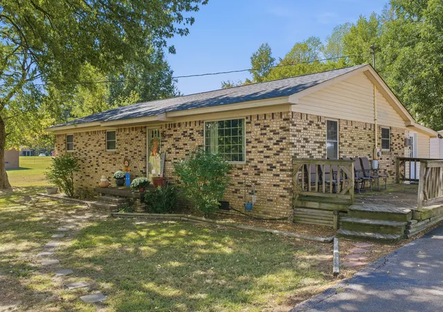 Photo 3 of Sale Pending at 155 Haley St, Huntingdon, TN 38344 | MLS# 3619594 | Listing updated on 2026-10-23