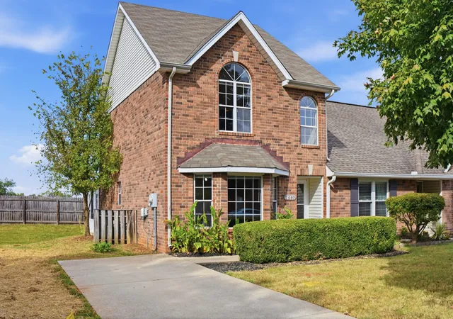 Photo 1 of Townhouse for sale at 1440 Anita Ct, Murfreesboro, TN 37130 | MLS# 3619925 | Listing updated on 2026-10-14
