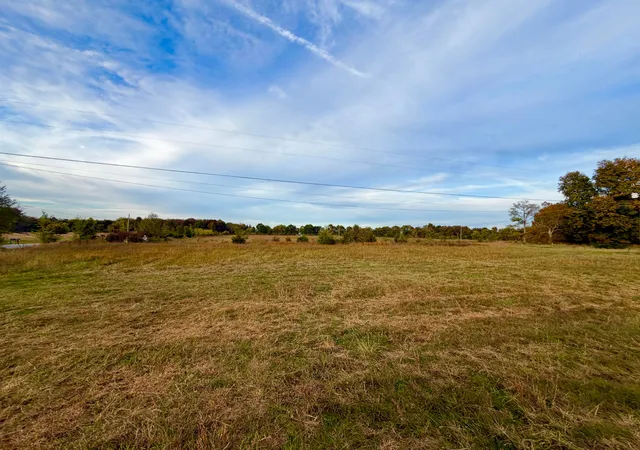 Single family home for sale at 543 Whitaker Rd, Shelbyville, TN 37160 | MLS# 3629558