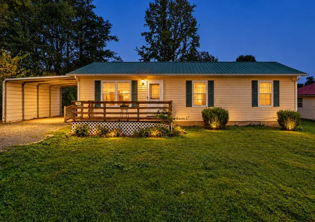 Single family home for sale at 35 Norris Perry Rd, Manchester, TN 37355 | MLS# 3619618