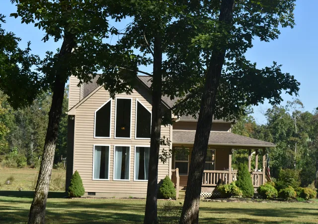 Photo 1 of Single family home for sale at 294 Pigeon Spur Rd, Tracy City, TN 37387 | MLS# 3620078 | Listing updated on 2026-10-26