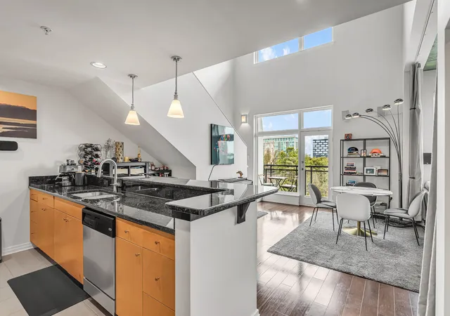 Photo 3 of Condo for sale at 1101 18th Avenue S #605, Nashville, TN 37212 | MLS# 3621889 | Listing updated on 2026-10-16