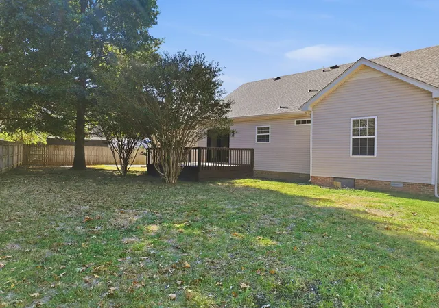 Photo 4 of Single family home for sale at 1306 Pearlknob Ct, Murfreesboro, TN 37130 | MLS# 3624476 | Listing updated on 2026-10-23