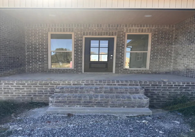 Photo 3 of Single family home for sale at 4881 Royal View Way, Clarksville, TN 37040 | MLS# 3619698 | Listing updated on 2026-10-13