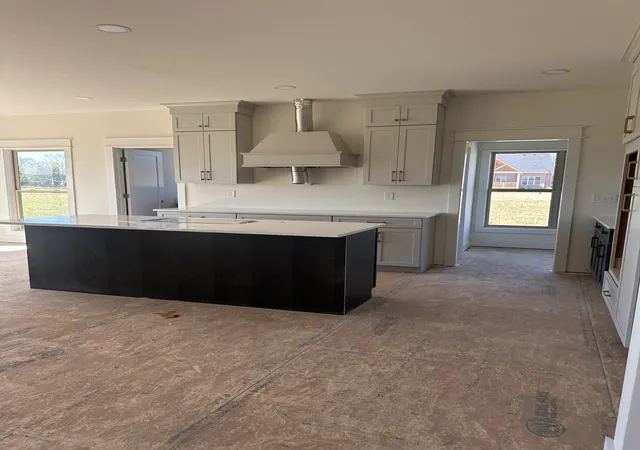 Photo 4 of Single family home for sale at 4881 Royal View Way, Clarksville, TN 37040 | MLS# 3619698 | Listing updated on 2026-10-13