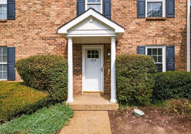 Photo 1 of Townhouse for sale at 103 Cottage Pl, Nashville, TN 37214 | MLS# 3620140 | Listing updated on 2026-10-14