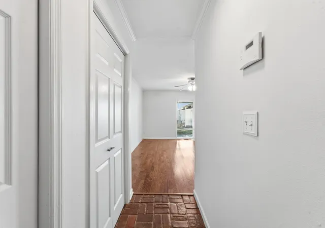 Listing Photo 4 - Condo for sale in building located at 802 E Main St, Murfreesboro, TN 37130 - Unit #5