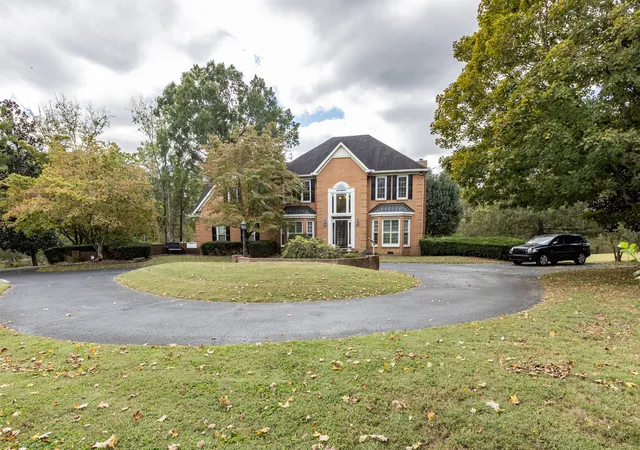 Photo 2 of Single family home for sale at 67 Deerfield Ln, Mc Minnville, TN 37110 | MLS# 3622395 | Listing updated on 2026-10-19