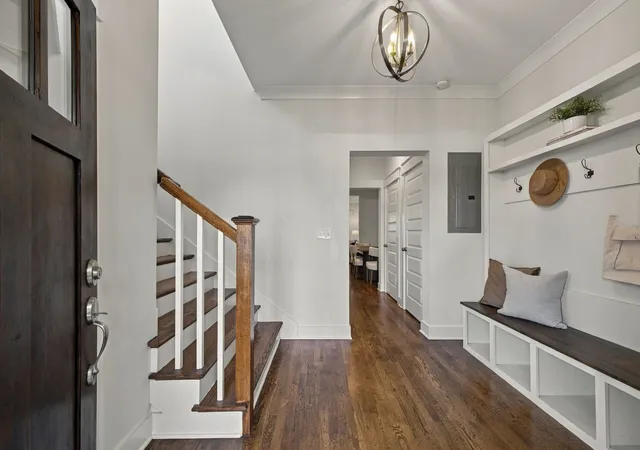 Photo 3 of Townhouse for sale at 6205a New York Ave, Nashville, TN 37209 | MLS# 3621908 | Listing updated on 2026-10-22