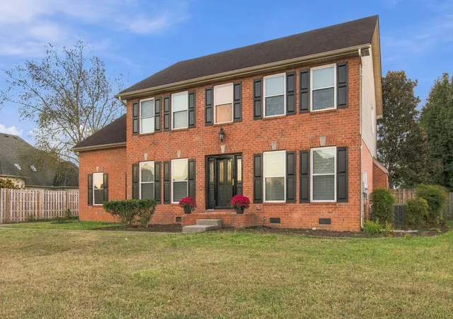 Photo 3 of Single family home for sale at 2323 Molly Trl, Murfreesboro, TN 37128 | MLS# 3629938 | Listing updated on 2026-10-30