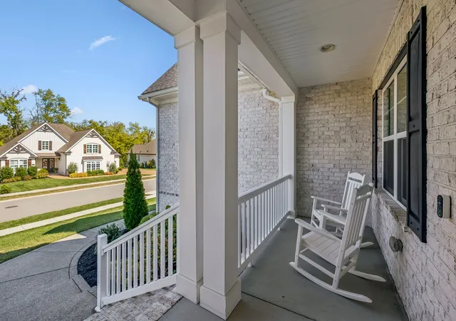 Photo 4 of Single family home for sale at 140 Flintshire Ln, Hendersonville, TN 37075 | MLS# 3627934 | Listing updated on 2026-10-28